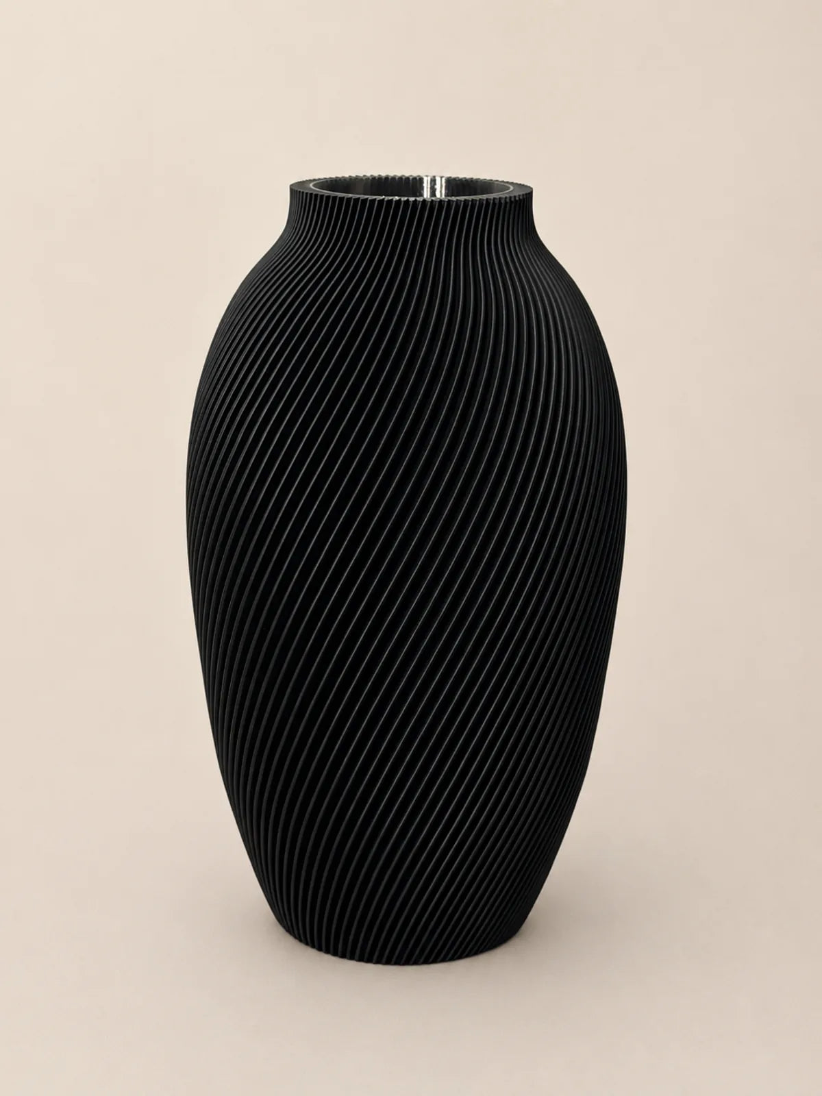 Spire Vase in Black